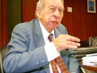 "La reforma causará mayor conflicto político y social" / Entrevista a D. F. Maza Zavala